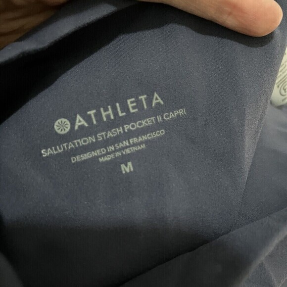 Welcome to my closet!This item has sold. - Picture 10 of 10